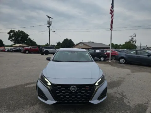 Photos of 2023 Nissan Altima 2.5 SR for sale in Morristown, TN at Lakeway Auto Sales