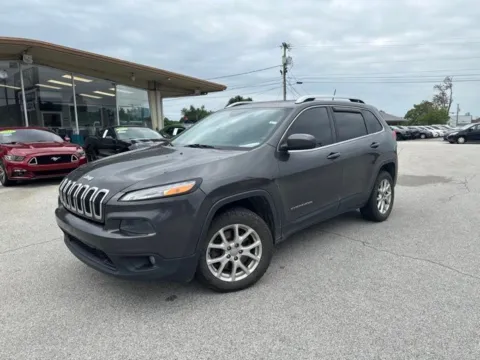 Photos of 2015 Jeep Cherokee Latitude for sale in Morristown, TN at Lakeway Auto Sales