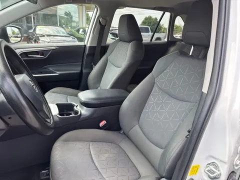 More photos of 2022 Toyota RAV4 XLE at Lakeway Auto Sales, TN