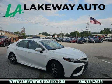 White 2023 Toyota Camry SE for sale in Morristown, TN