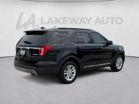 Another view of 2017 Ford Explorer XLT for sale in Morristown, TN at Lakeway Auto Sales