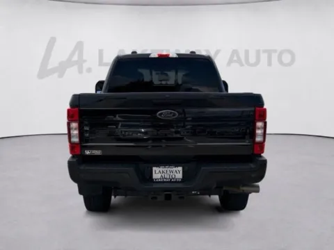 More photos of 2022 Ford F-250SD XLT at Lakeway Auto Sales, TN