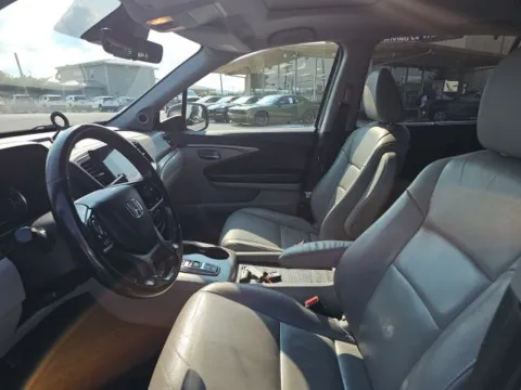 More photos of 2021 Honda Pilot EX-L at Lakeway Auto Sales, TN