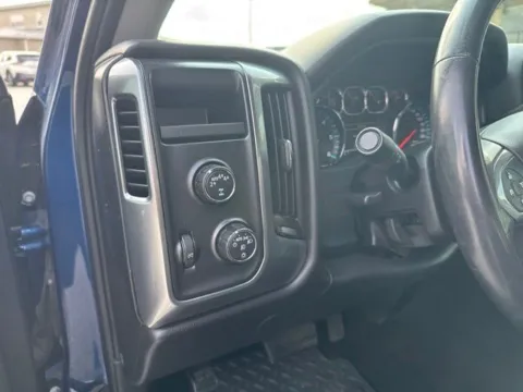More photos of 2017 Chevrolet Silverado 1500 LT at Lakeway Auto Sales, TN