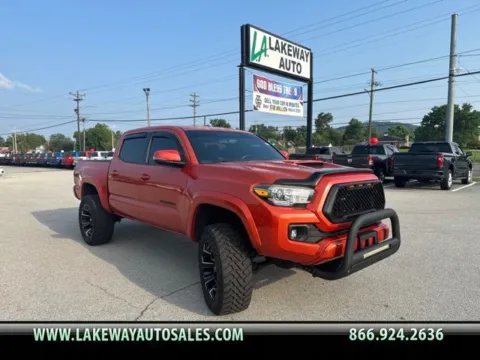 Red 2017 Toyota Tacoma TRD Sport for sale in Morristown, TN