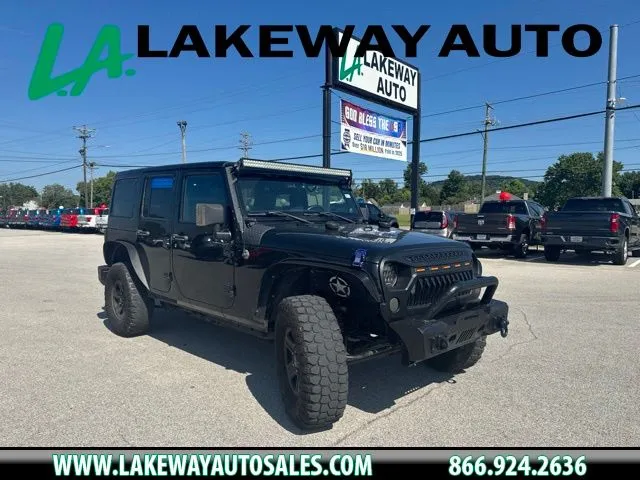 2013 Jeep Wrangler Unlimited Sahara