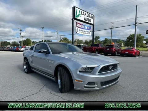 Silver 2013 Ford Mustang V6 Premium for sale in Morristown, TN