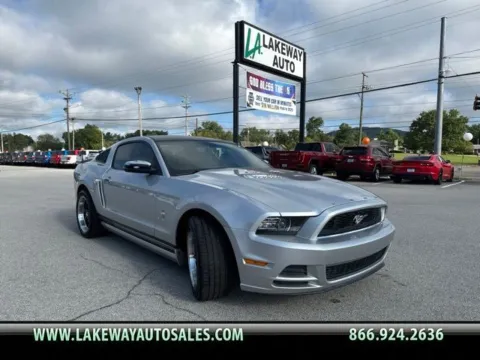 Silver 2013 Ford Mustang V6 Premium for sale in Morristown, TN