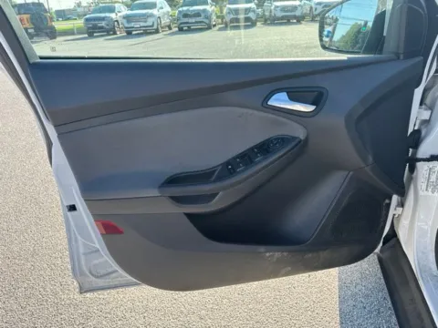 Another view of 2013 Ford Focus SE for sale in Morristown, TN at Lakeway Auto Sales