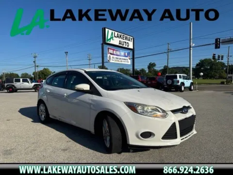 White 2013 Ford Focus SE for sale in Morristown, TN