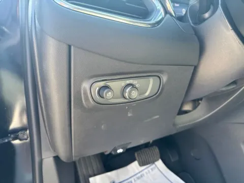 More photos of 2024 Chevrolet Equinox LS at Lakeway Auto Sales, TN