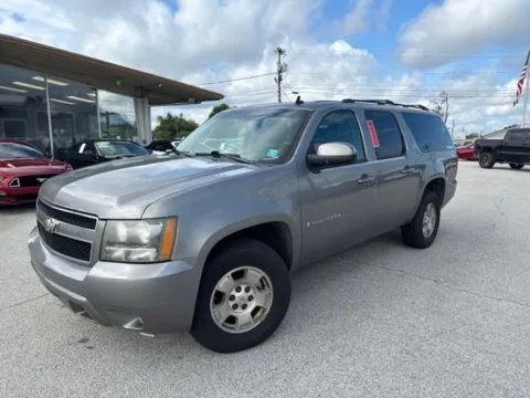Photos of 2008 Chevrolet Suburban 1500 LT for sale in Morristown, TN at Lakeway Auto Sales