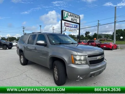Gray 2008 Chevrolet Suburban 1500 LT for sale in Morristown, TN