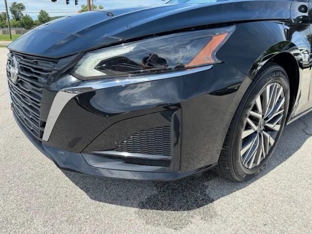 2025 Nissan Altima SV - Photo 24