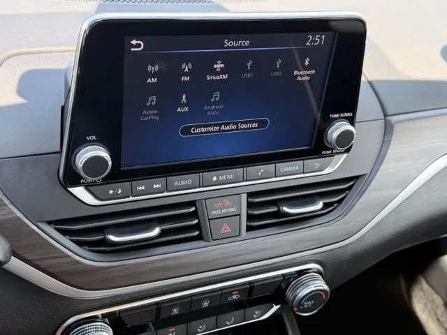 2025 Nissan Altima SV - Photo 10