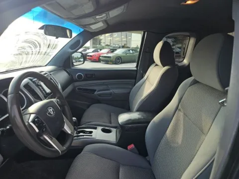More photos of 2015 Toyota Tacoma at Lakeway Auto Sales, TN