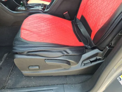 More photos of 2021 GMC Canyon Elevation at Lakeway Auto Sales, TN