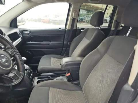 More photos of 2016 Jeep Compass Sport at Lakeway Auto Sales, TN