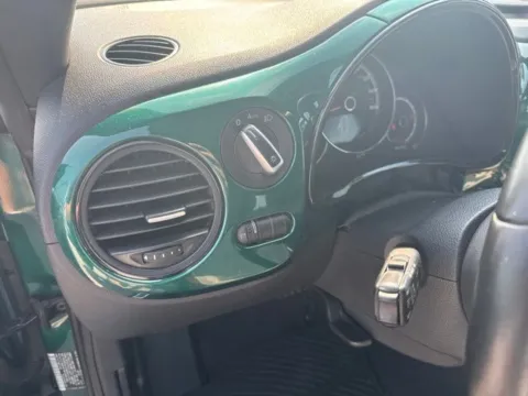 More photos of 2017 Volkswagen Beetle 1.8T Classic at Lakeway Auto Sales, TN