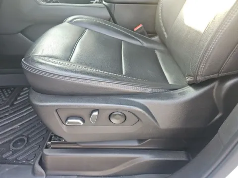 More photos of 2023 GMC Yukon Denali at Lakeway Auto Sales, TN