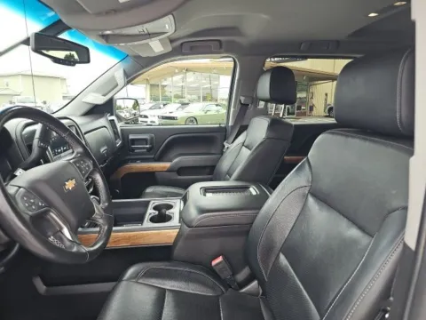 More photos of 2018 Chevrolet Silverado 1500 LTZ at Lakeway Auto Sales, TN