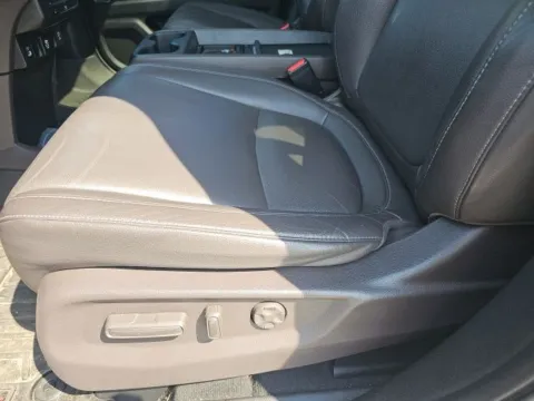 More photos of 2022 Honda Odyssey Touring at Lakeway Auto Sales, TN