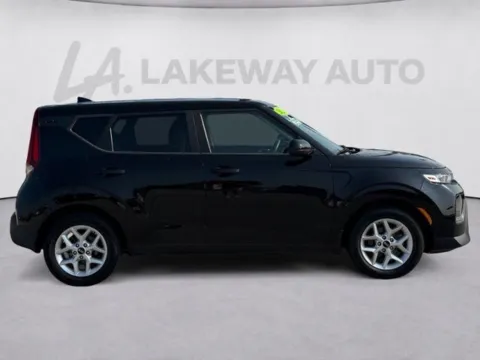 Photos of 2020 Kia Soul S for sale in Morristown, TN at Lakeway Auto Sales
