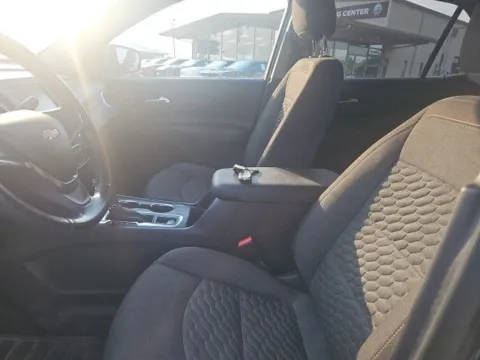 More photos of 2018 Chevrolet Equinox LT at Lakeway Auto Sales, TN
