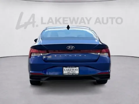 More photos of 2023 Hyundai Elantra SEL at Lakeway Auto Sales, TN