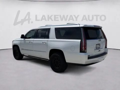 More photos of 2017 Cadillac Escalade ESV Platinum Edition at Lakeway Auto Sales, TN