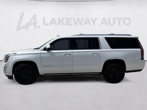 More photos of 2017 Cadillac Escalade ESV Platinum Edition at Lakeway Auto Sales, TN