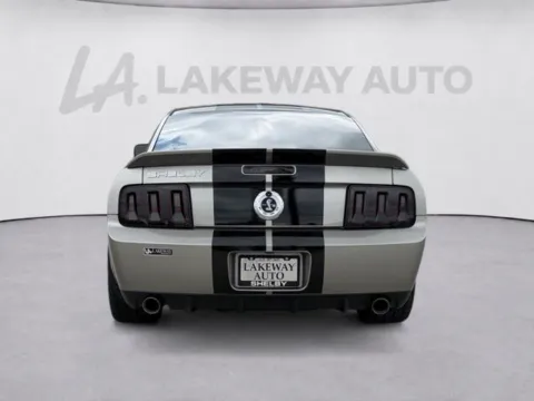 More photos of 2009 Ford Mustang Shelby GT500 at Lakeway Auto Sales, TN