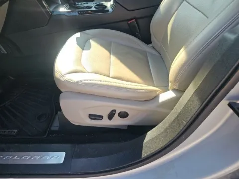 More photos of 2019 Ford Explorer Limited at Lakeway Auto Sales, TN