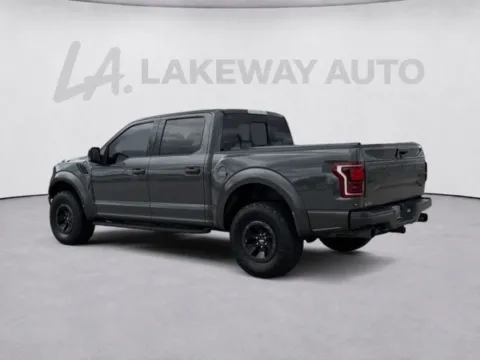 More photos of 2018 Ford F-150 Raptor at Lakeway Auto Sales, TN