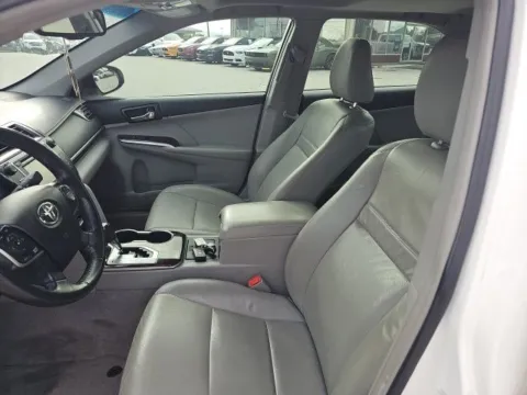 More photos of 2012 Toyota Camry XLE at Lakeway Auto Sales, TN