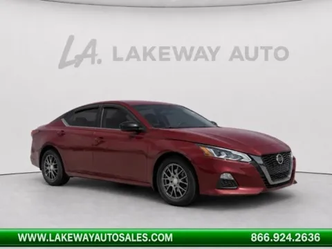 Red 2019 Nissan Altima 2.0 SR for sale in Morristown, TN