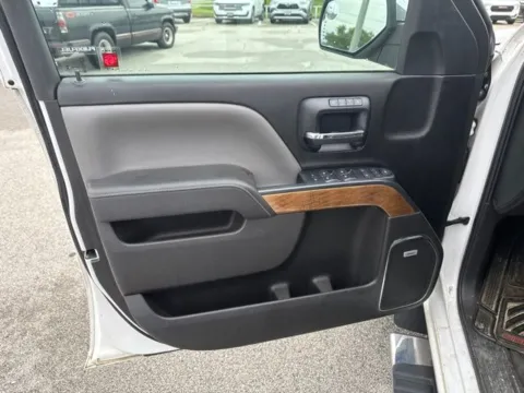 More photos of 2014 Chevrolet Silverado 1500 LTZ at Lakeway Auto Sales, TN