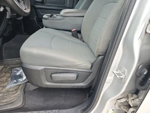 More photos of 2016 Ram 1500 Express at Lakeway Auto Sales, TN