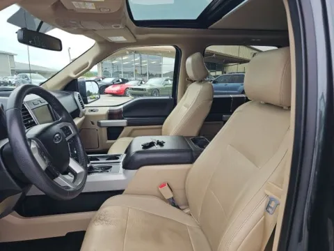 More photos of 2015 Ford F-150 Lariat at Lakeway Auto Sales, TN