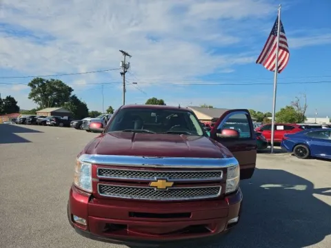 Photos of 2013 Chevrolet Silverado 1500 LT for sale in Morristown, TN at Lakeway Auto Sales