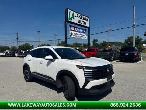 White 2025 Nissan Kicks SV for sale in Morristown, TN
