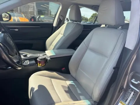 More photos of 2016 Lexus ES 350 at Lakeway Auto Sales, TN