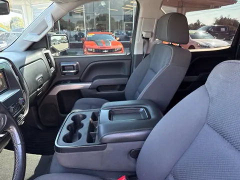 More photos of 2018 Chevrolet Silverado 1500 LT at Lakeway Auto Sales, TN
