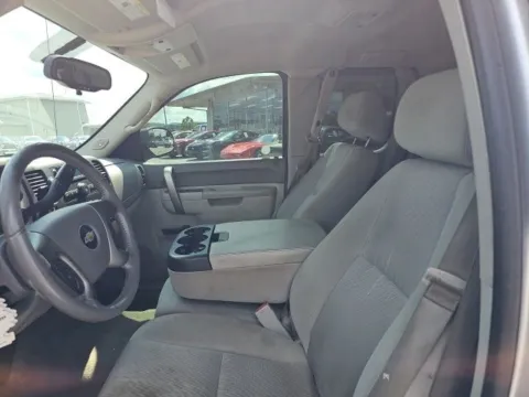 More photos of 2013 Chevrolet Silverado 1500 LT at Lakeway Auto Sales, TN