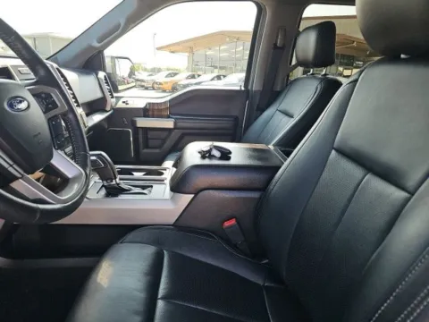 More photos of 2020 Ford F-150 Lariat at Lakeway Auto Sales, TN