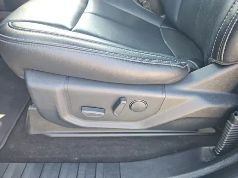 More photos of 2020 Ford F-150 Lariat at Lakeway Auto Sales, TN
