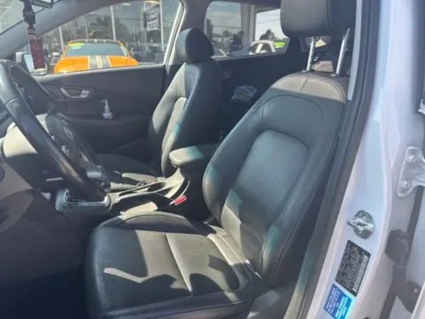 More photos of 2020 Hyundai Kona Limited at Lakeway Auto Sales, TN