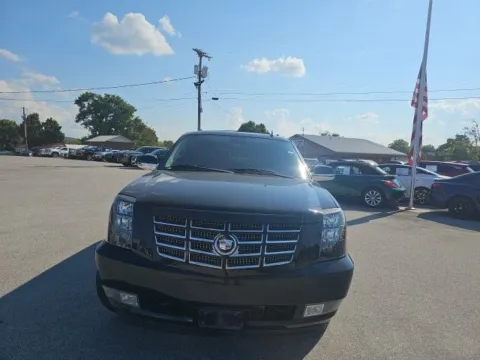 Photos of 2009 Cadillac Escalade for sale in Morristown, TN at Lakeway Auto Sales