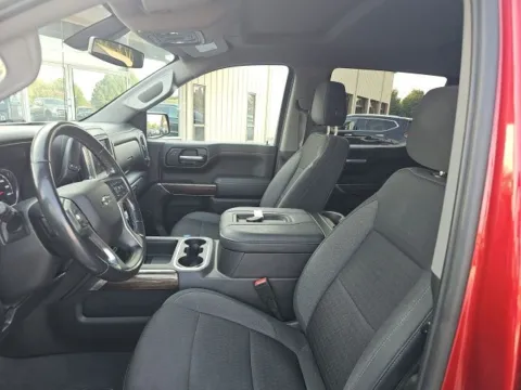 More photos of 2021 Chevrolet Silverado 1500 RST at Lakeway Auto Sales, TN