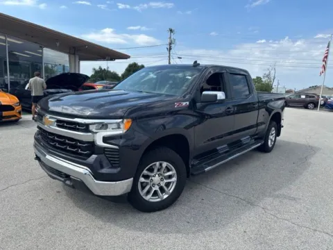 Photos of 2022 Chevrolet Silverado 1500 LT for sale in Morristown, TN at Lakeway Auto Sales